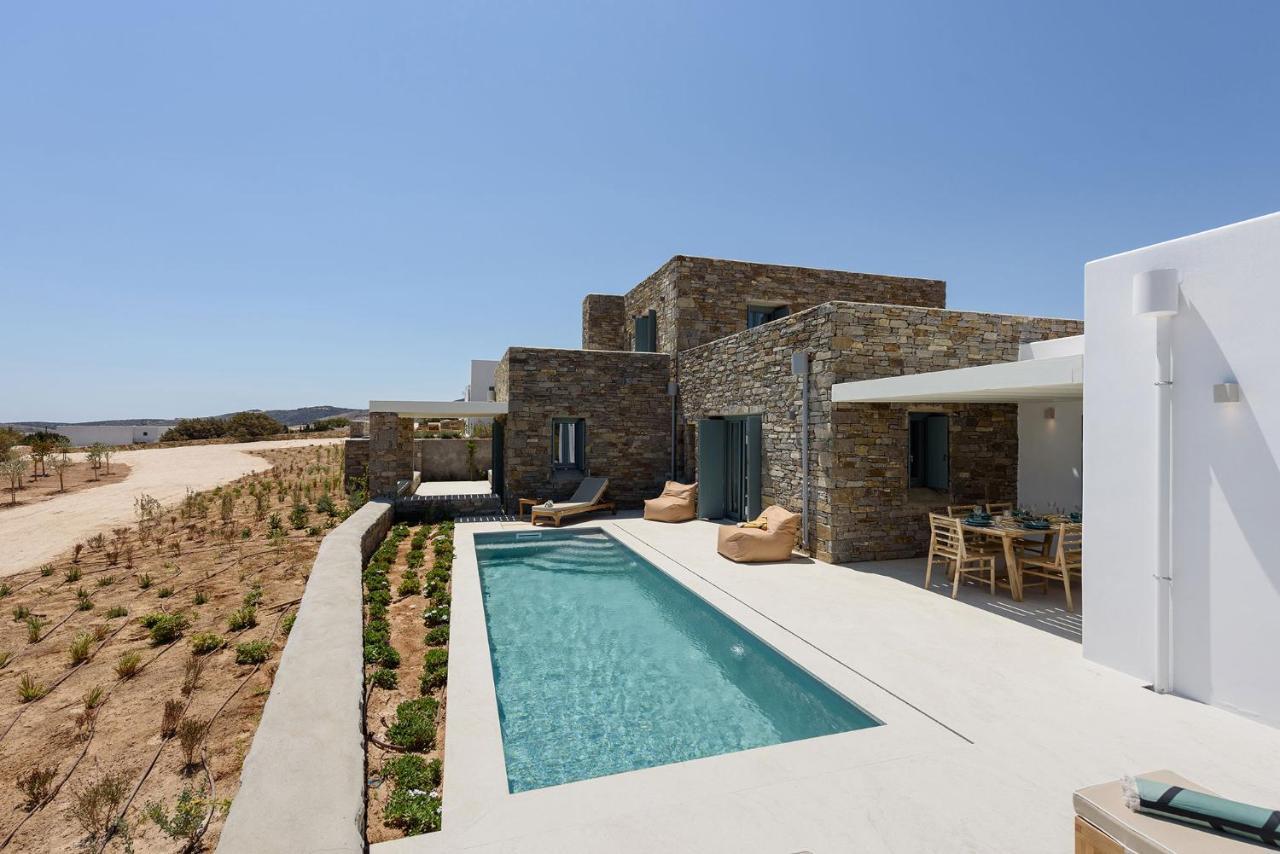 Villa Complex White And Rocks Páros Exterior foto