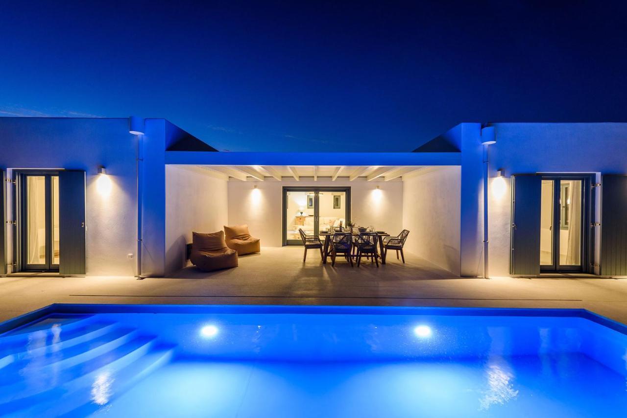 Villa Complex White And Rocks Páros Exterior foto