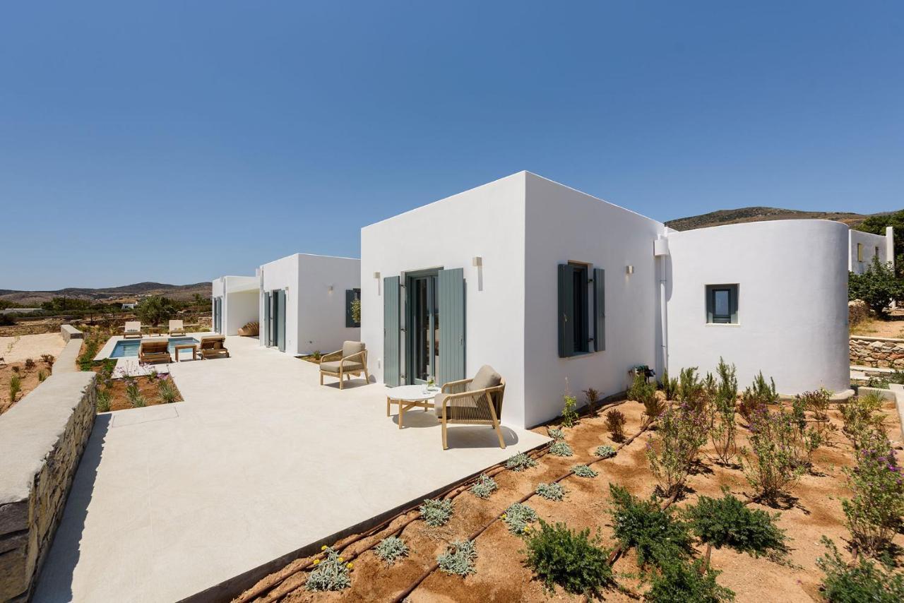 Villa Complex White And Rocks Páros Exterior foto